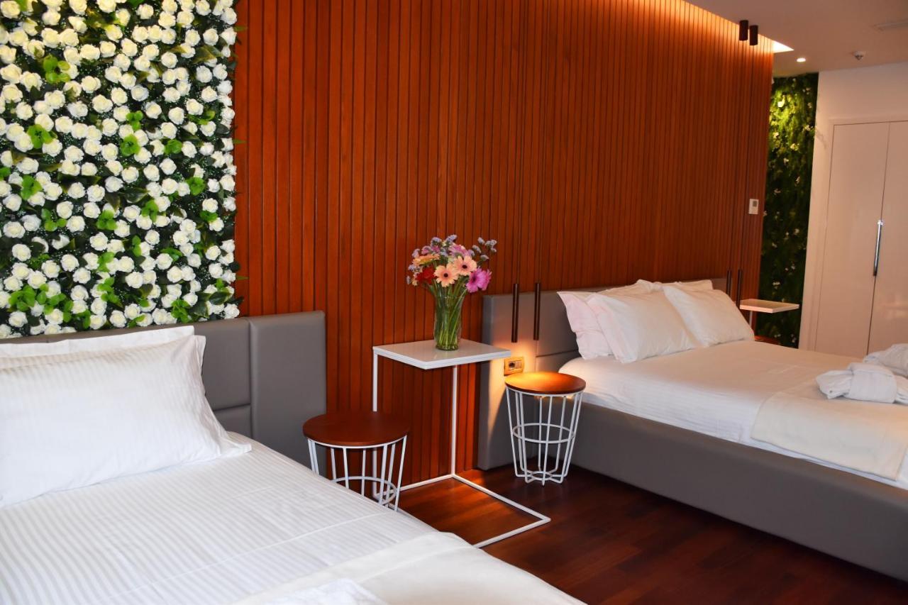 Hotel Ergi'S Драч Екстериор снимка