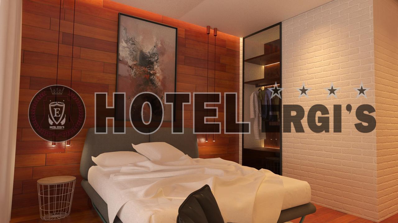 Hotel Ergi'S Драч Екстериор снимка
